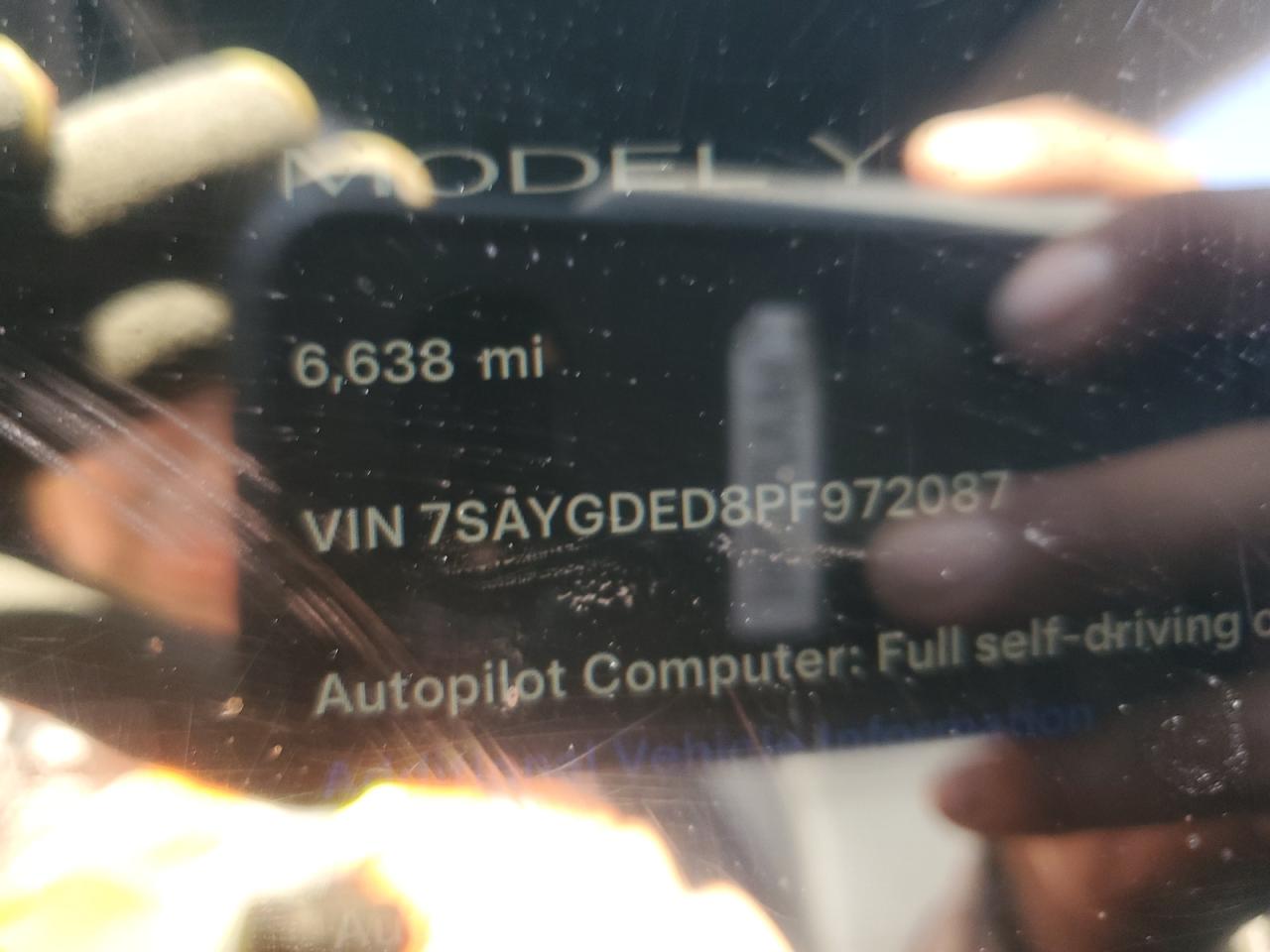 2023 TESLA MODEL Y  VIN:7SAYGDED8PF972087