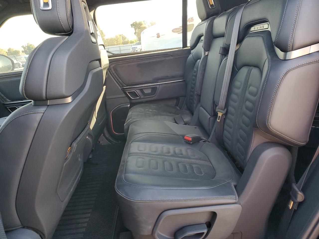 2022 RIVIAN R1S LAUNCH EDITION VIN:7PDSGABL0NN001489