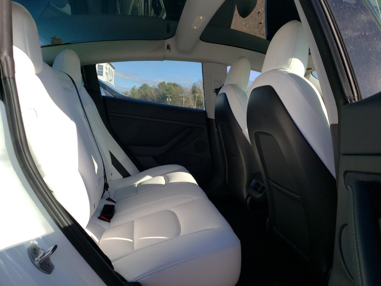 2022 TESLA MODEL 3  VIN:5YJ3E1EB3NF102612