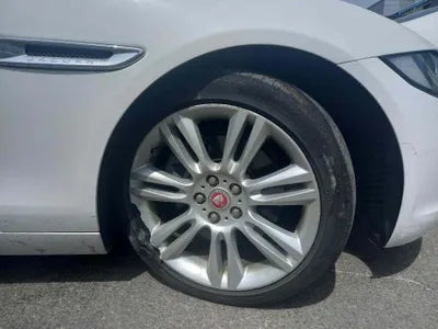 2016 Jaguar XE SAJAB4BN5GA931470 VIN:SAJAB4BN5GA931470