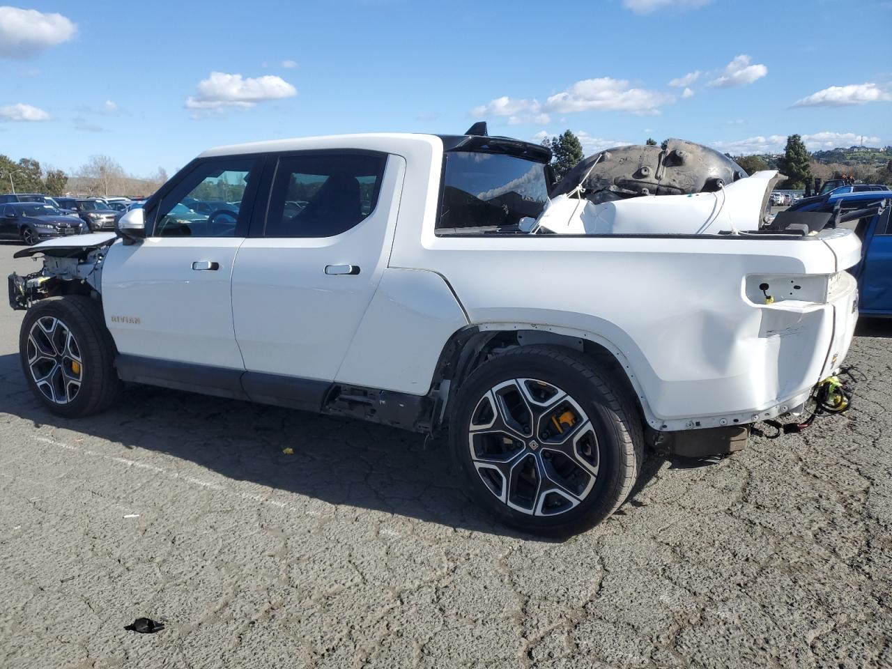 2022 RIVIAN R1T LAUNCH EDITION VIN:7FCTGAAL7NN005563