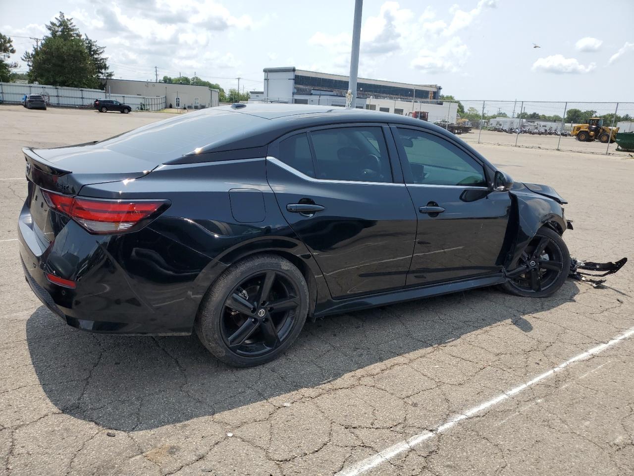 2022 NISSAN SENTRA SR VIN:3N1AB8DV8NY313722