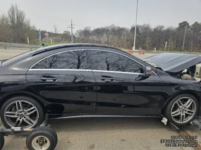 2018 Mercedes-Benz CLA 220 WDDSJ4FB5JN626871 VIN:WDDSJ4FB5JN626871