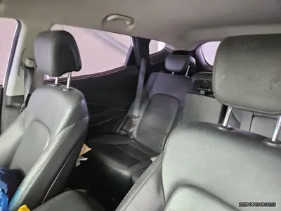 2017 Hyundai Santa FE VIN: