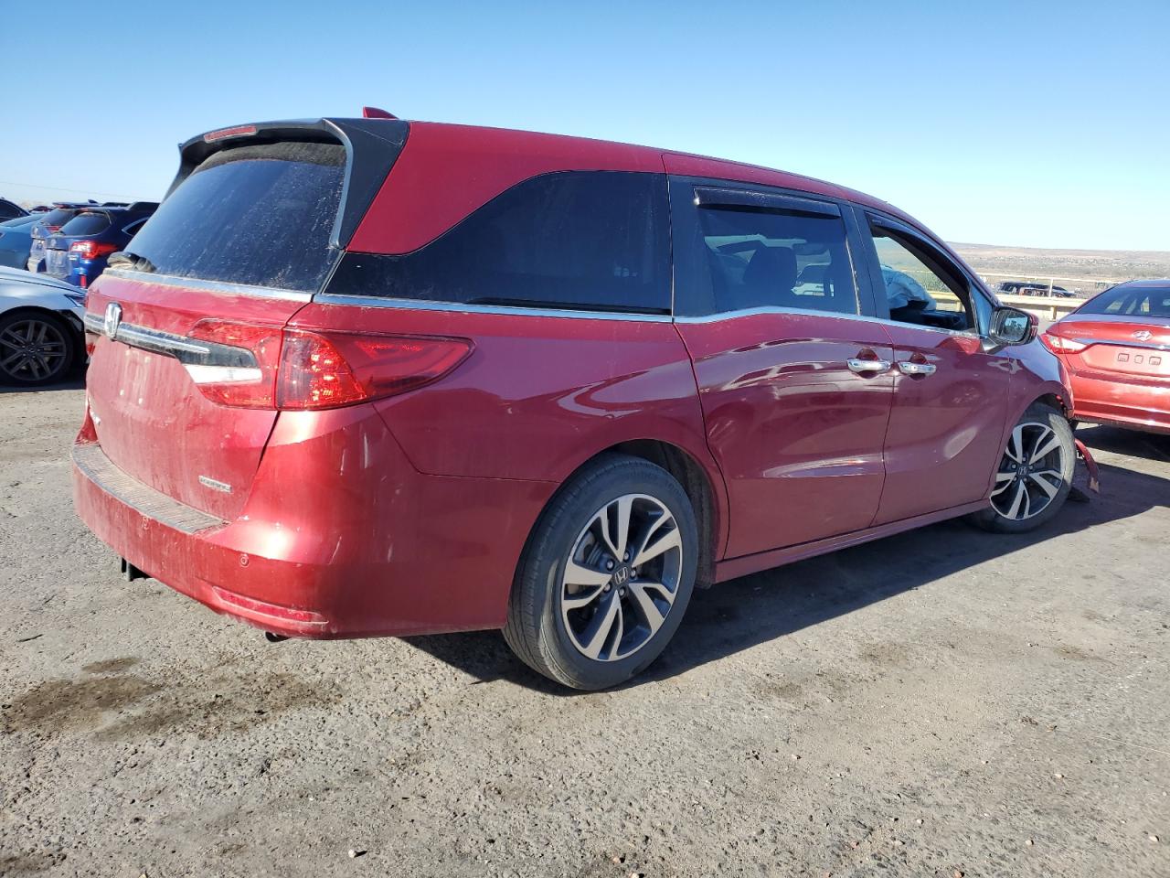 2022 HONDA ODYSSEY TOURING VIN:5FNRL6H88NB057888