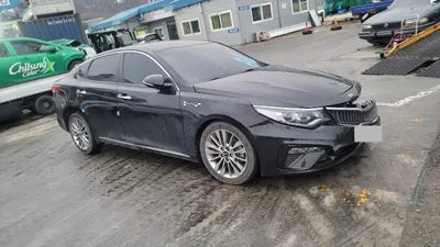 2018 Kia K5 VIN: