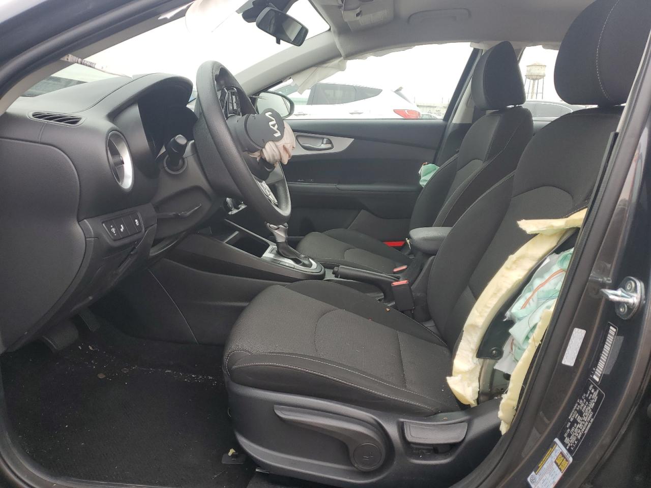 2024 KIA FORTE LX VIN:3KPF24AD3RE749943