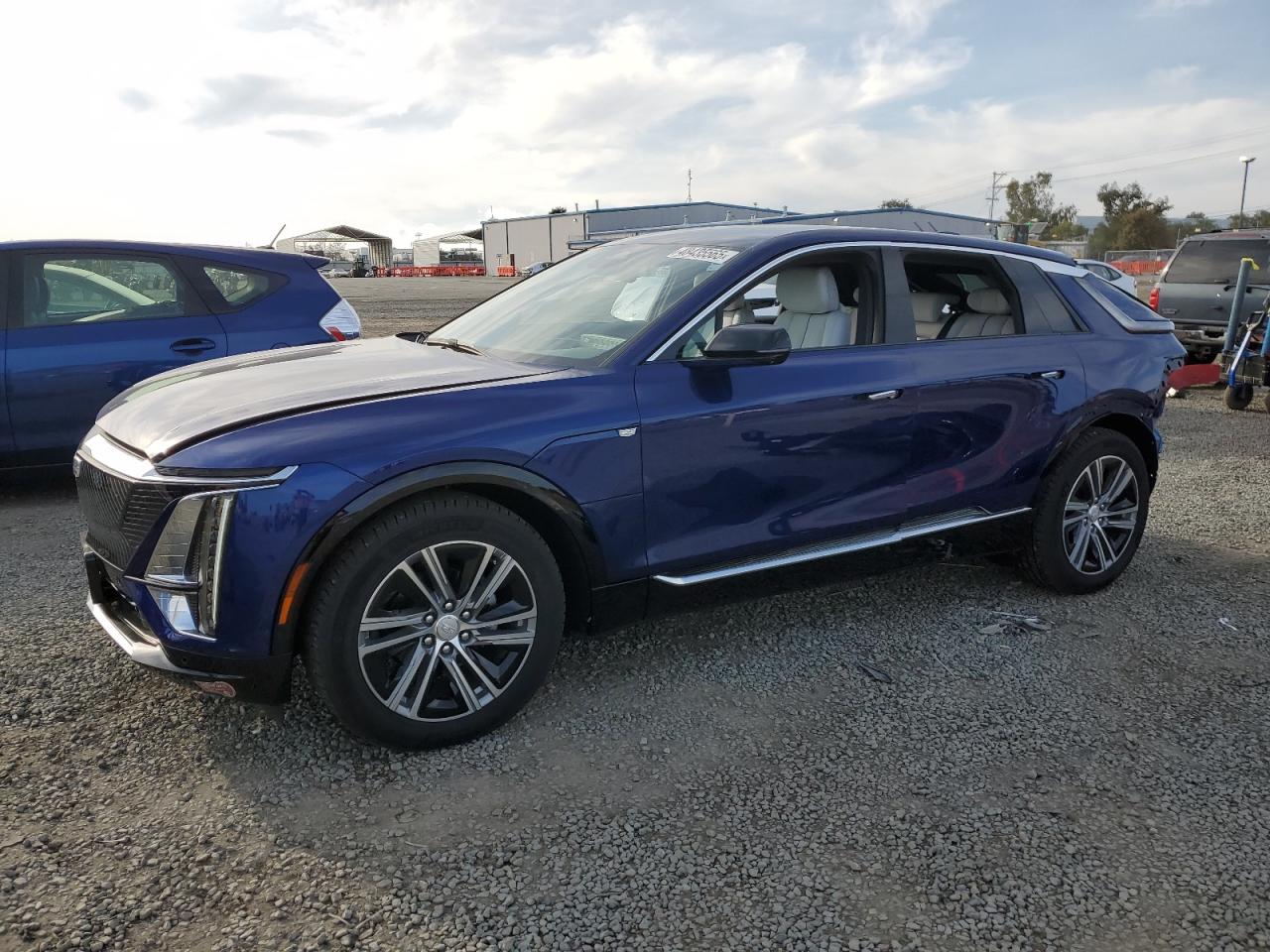 2024 CADILLAC LYRIQ LUXURY VIN:1GYKPPRL1RZ105448