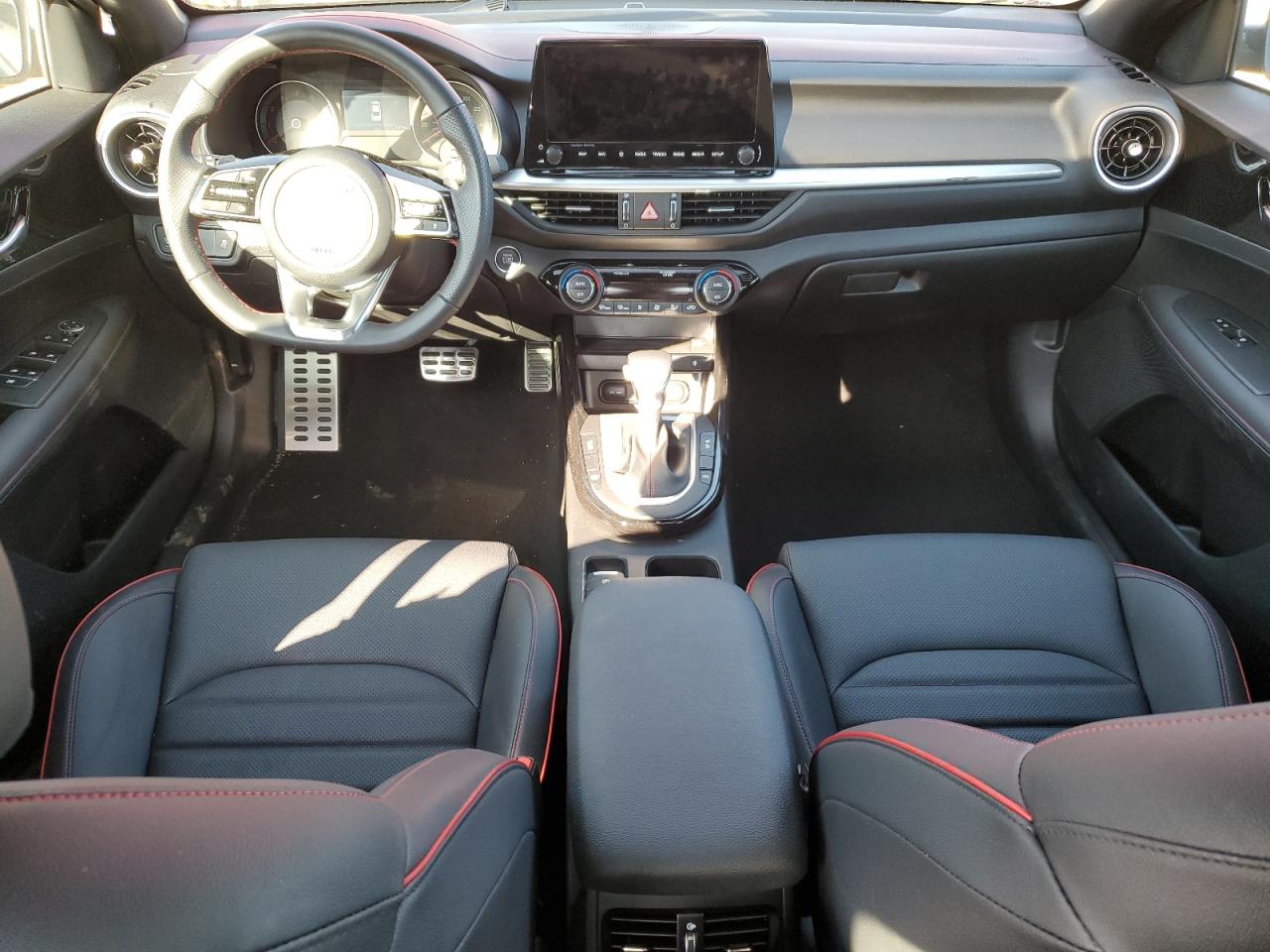 2024 KIA FORTE GT VIN:3KPF44AC9RE687286