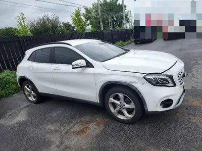 2019 Mercedes-Benz GLA 220 VIN: