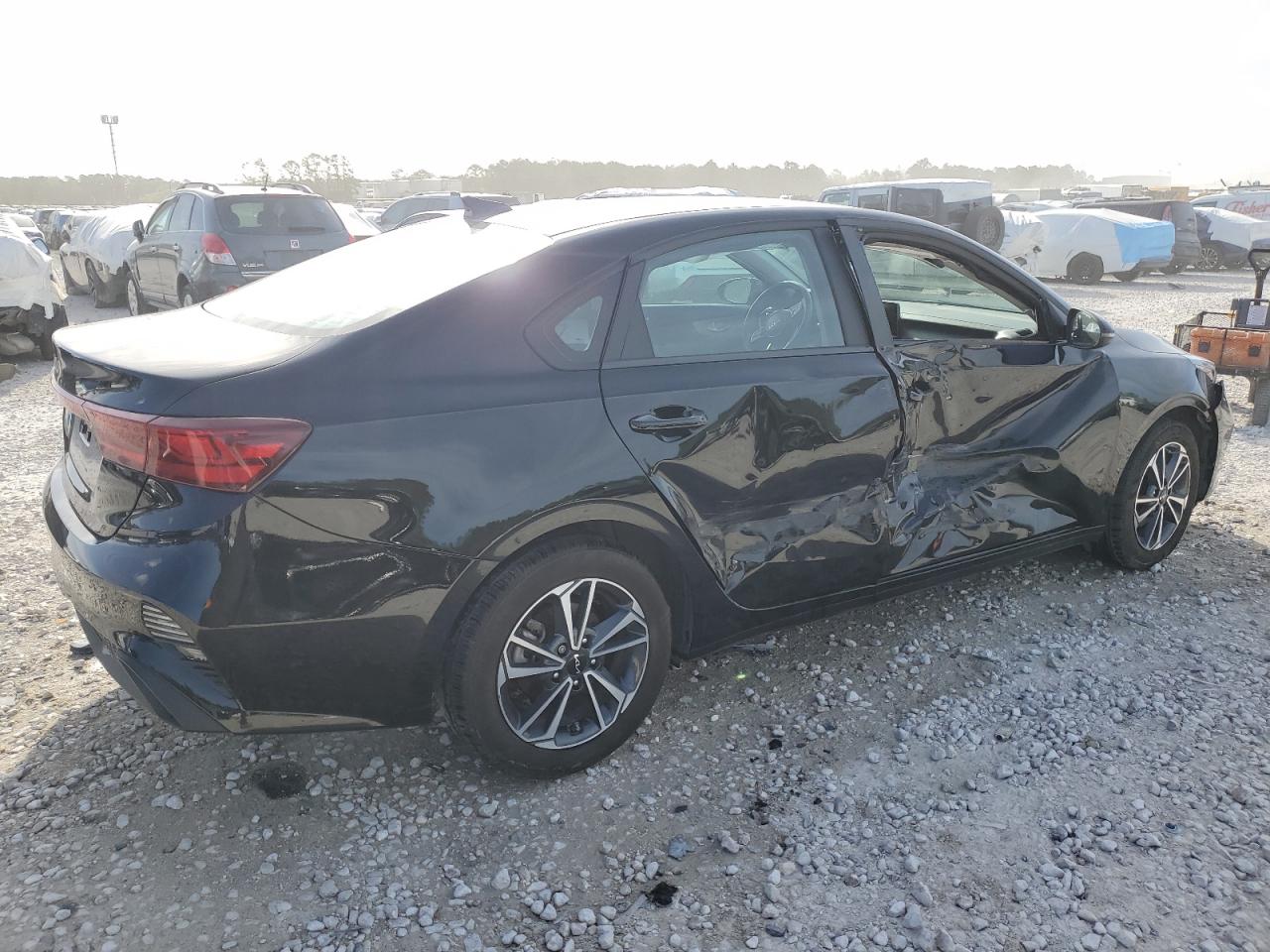 2024 KIA FORTE LX VIN:3KPF24AD8RE730515