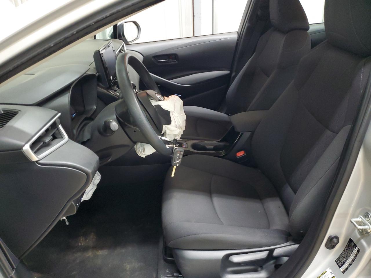 2022 TOYOTA COROLLA LE VIN:5YFEPMAE8NP379734