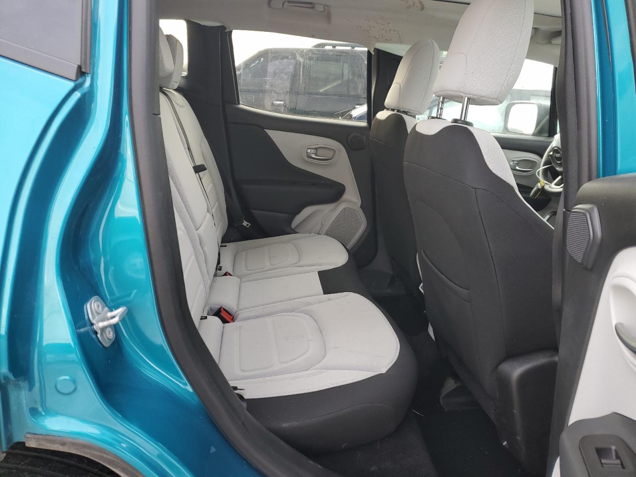 2022 JEEP RENEGADE LATITUDE VIN:ZACNJDB12NPN63193