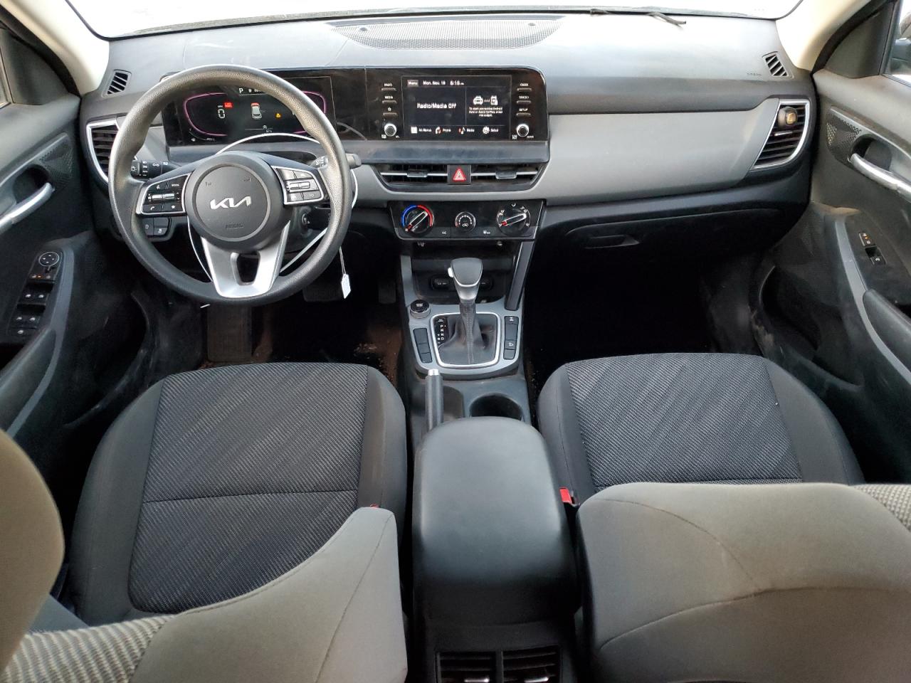 2024 KIA SELTOS LX VIN:KNDEPCAA0R7504501