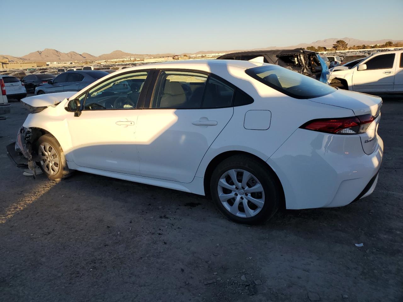 2022 TOYOTA COROLLA LE VIN:5YFEPMAE2NP299135