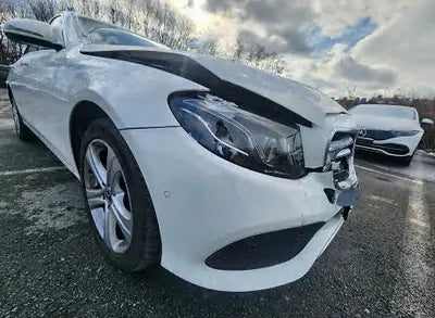 2018 Mercedes-Benz E 220 WDDZF0FB7JA471806 VIN:WDDZF0FB7JA471806