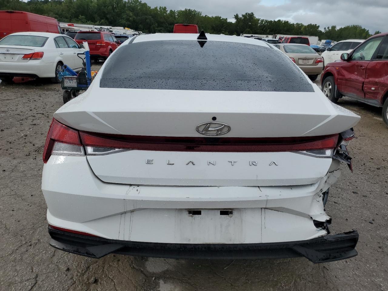 2023 HYUNDAI ELANTRA SEL VIN:5NPLM4AG5PH113640