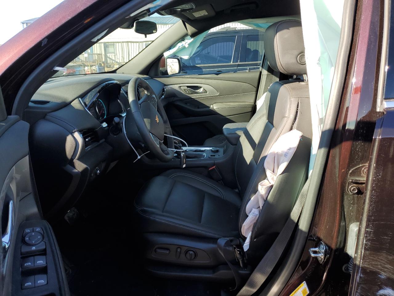 2023 CHEVROLET TRAVERSE LT VIN:1GNEVHKW1PJ132400