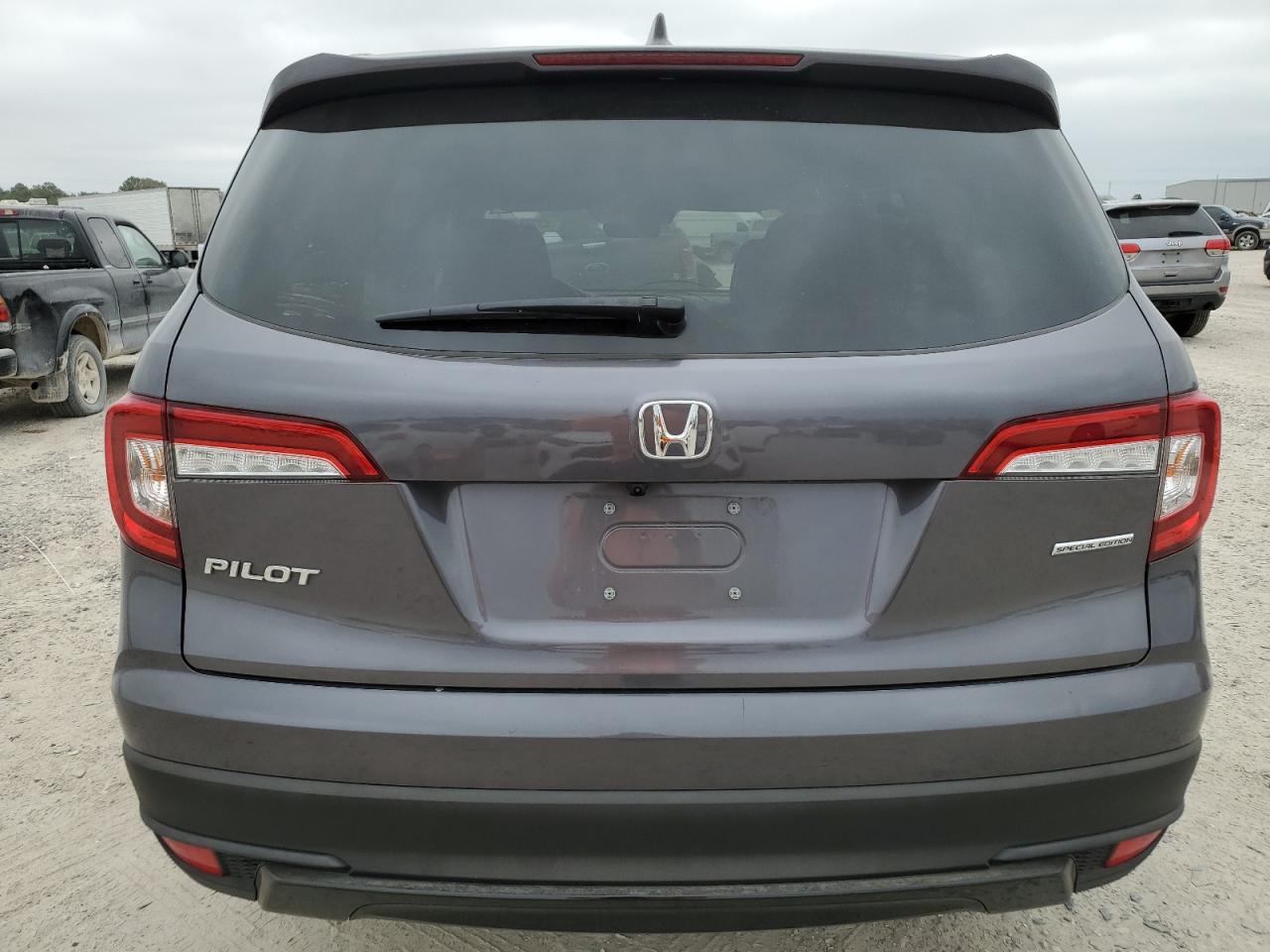 2022 HONDA PILOT SE VIN:5FNYF5H23NB010759