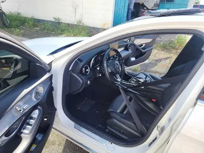 2016 Mercedes-Benz C 200 VIN: