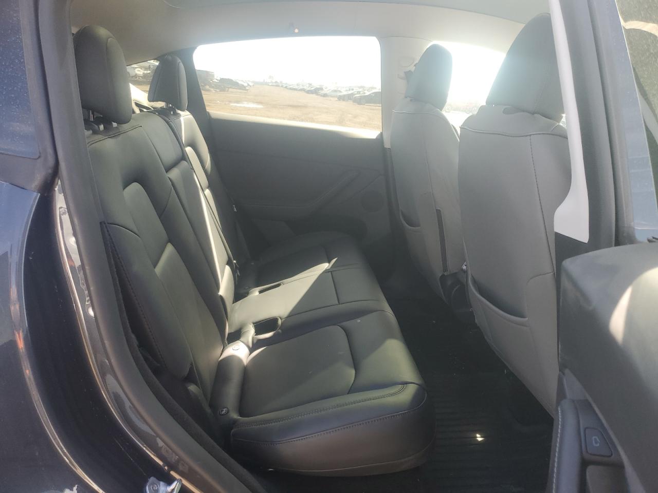 2024 TESLA MODEL Y  VIN:7SAYGDEE6RA256328