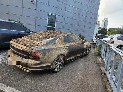 2022 Volvo S90 VIN:
