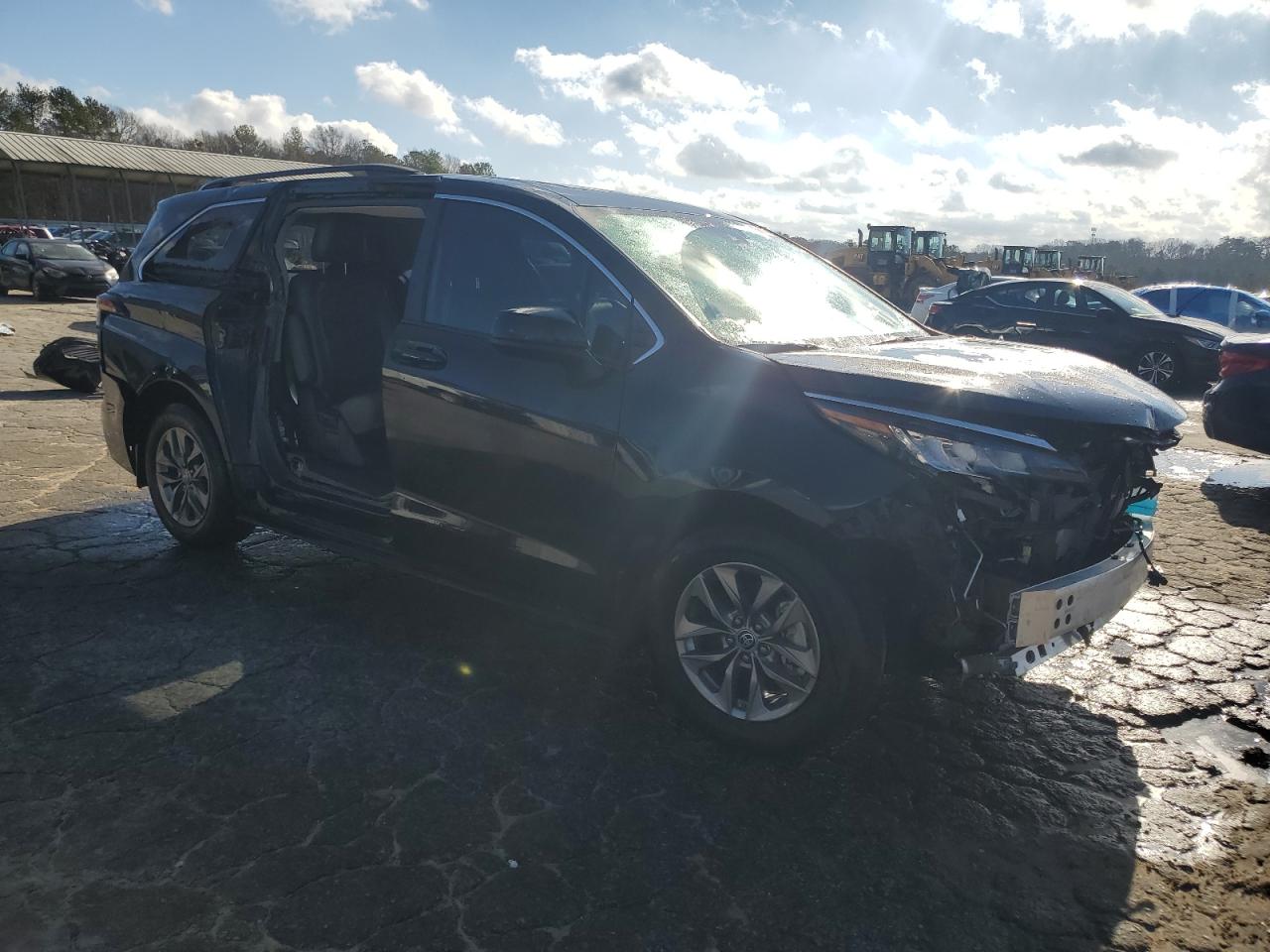 2023 TOYOTA SIENNA LE VIN:5TDBRKEC8PS147123