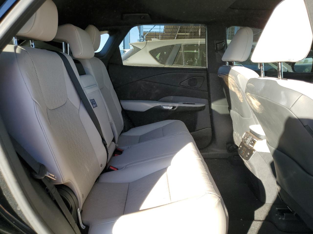 2024 LEXUS RX 350 BASE VIN:2T2BAMBA8RC036570