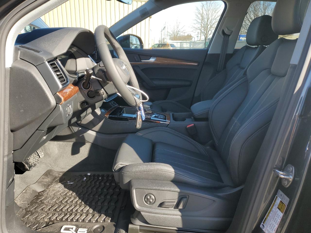 2024 AUDI Q5 PREMIUM PLUS 40 VIN:WA1BBAFY4R2138979