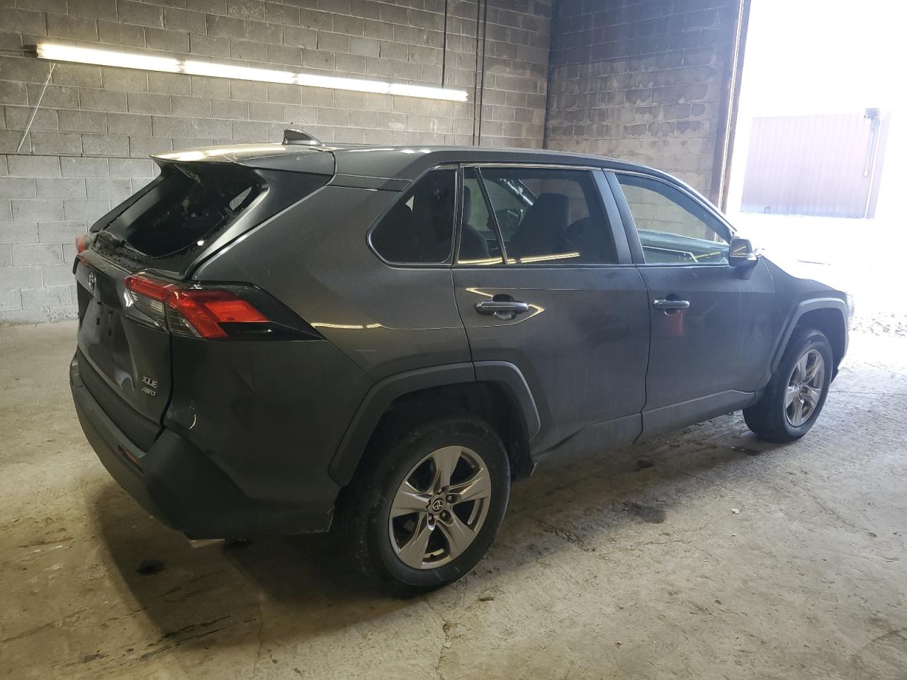 2023 TOYOTA RAV4 XLE VIN:2T3P1RFV1PW332747