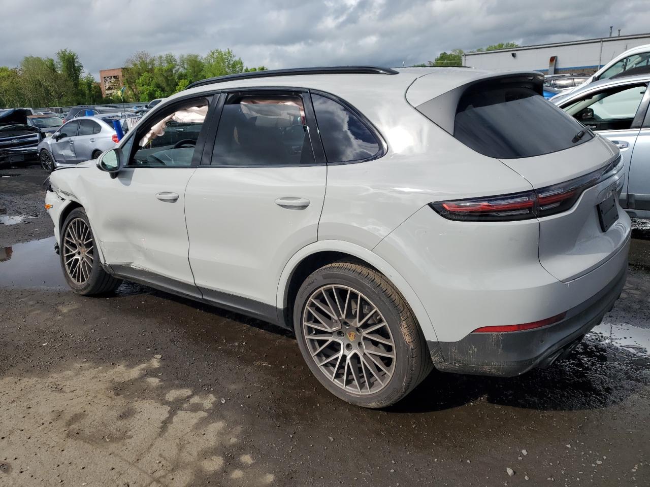 2023 PORSCHE CAYENNE BASE VIN:WP1AA2AY5PDA04063