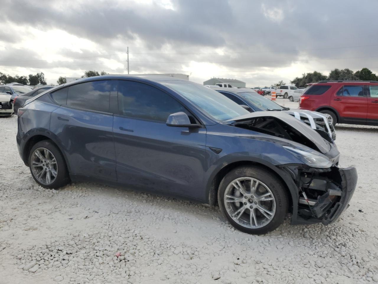 2023 TESLA MODEL Y  VIN:7SAYGDEE3PA165028