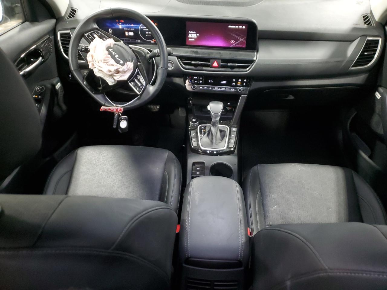 2024 KIA SELTOS SX VIN:KNDETCA77R7564730