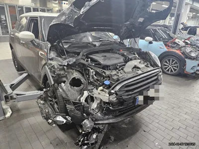 2022 MINI Clubman VIN:
