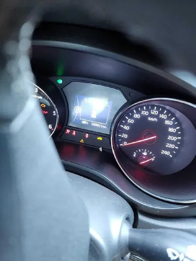 2017 Kia Carnival VIN: