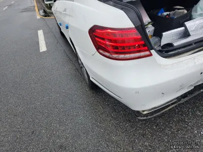 2014 Mercedes-Benz E 220 VIN: