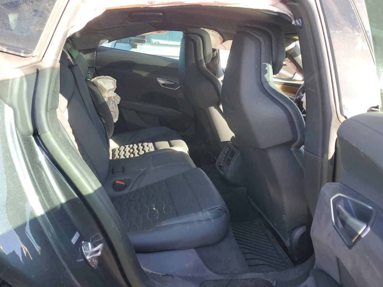 2022 AUDI E-TRON GT PREMIUM PLUS VIN:WAUFJBFWXN7008942