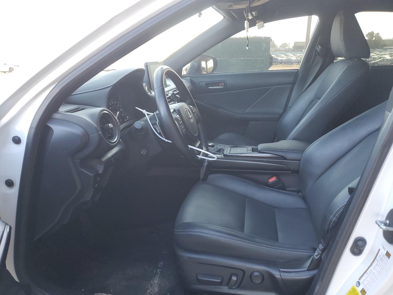 2023 LEXUS IS 300 VIN:JTHDA1D29P5126031