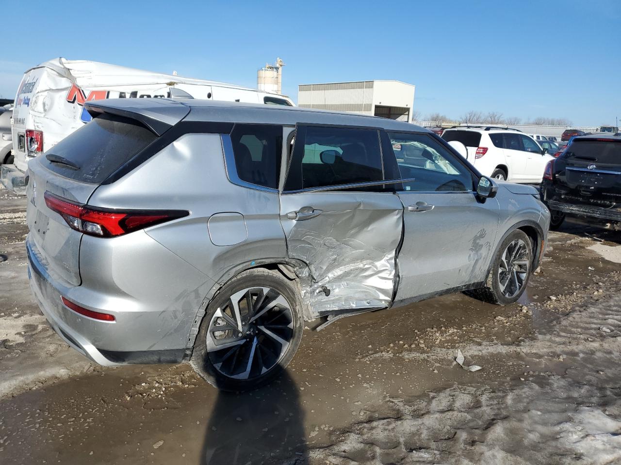 2023 MITSUBISHI OUTLANDER SE VIN:JA4J4UA88PZ039987