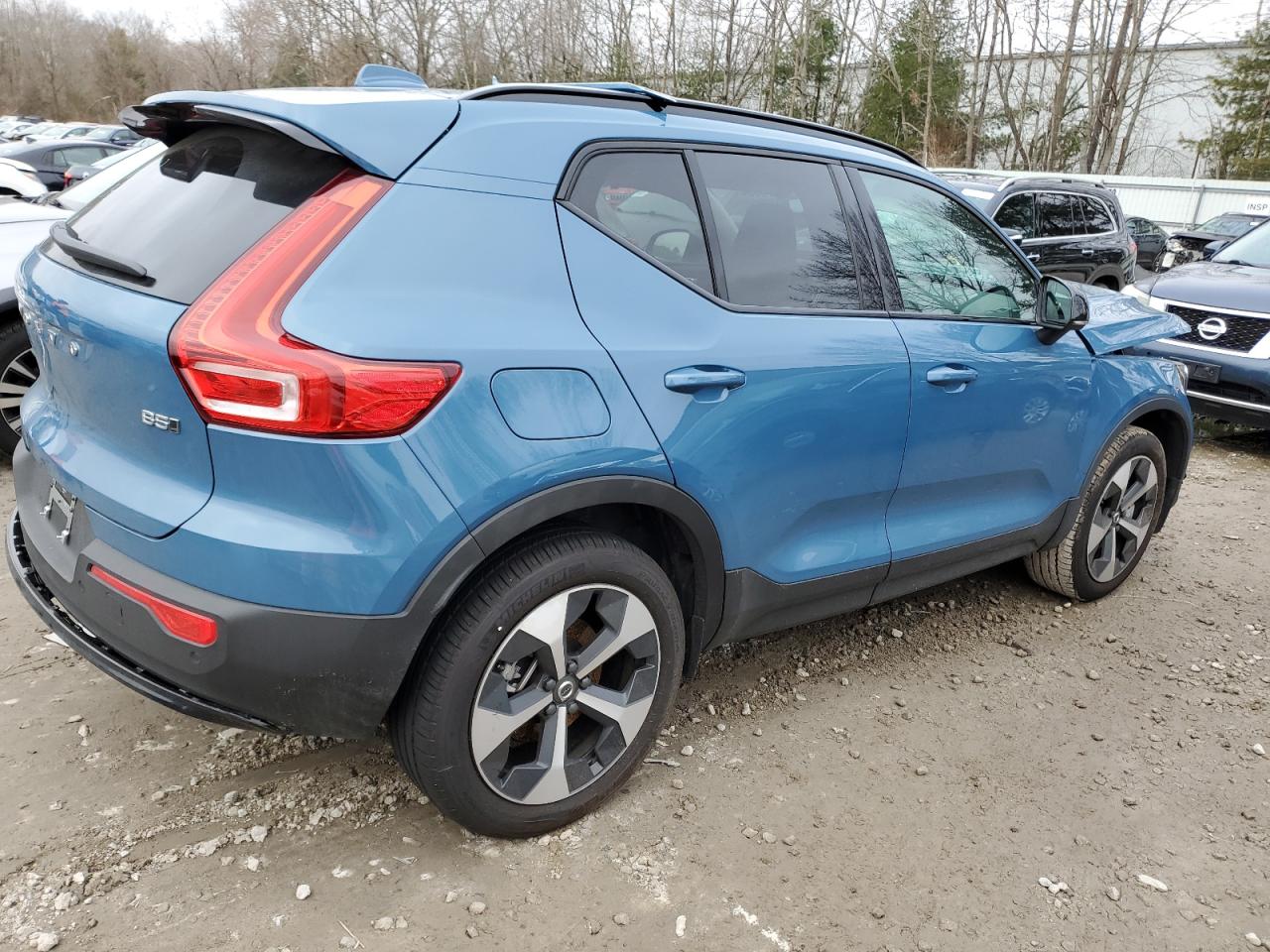 2024 VOLVO XC40 CORE VIN:YV4L12UK4R2311107