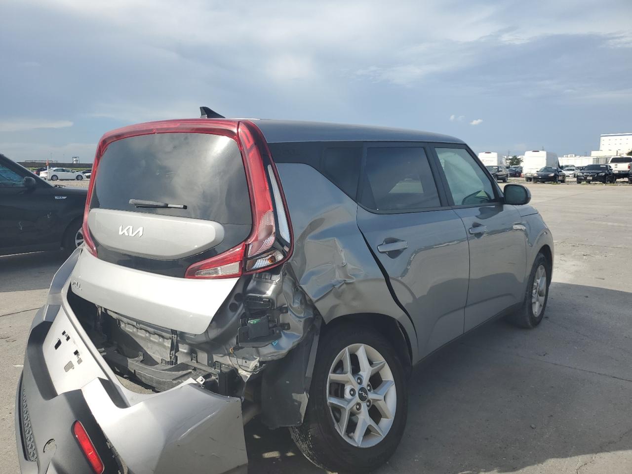 2022 KIA SOUL LX VIN:KNDJ23AU8N7825560