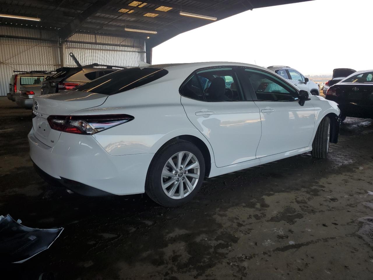 2024 TOYOTA CAMRY LE VIN:4T1C11AK0RU203181