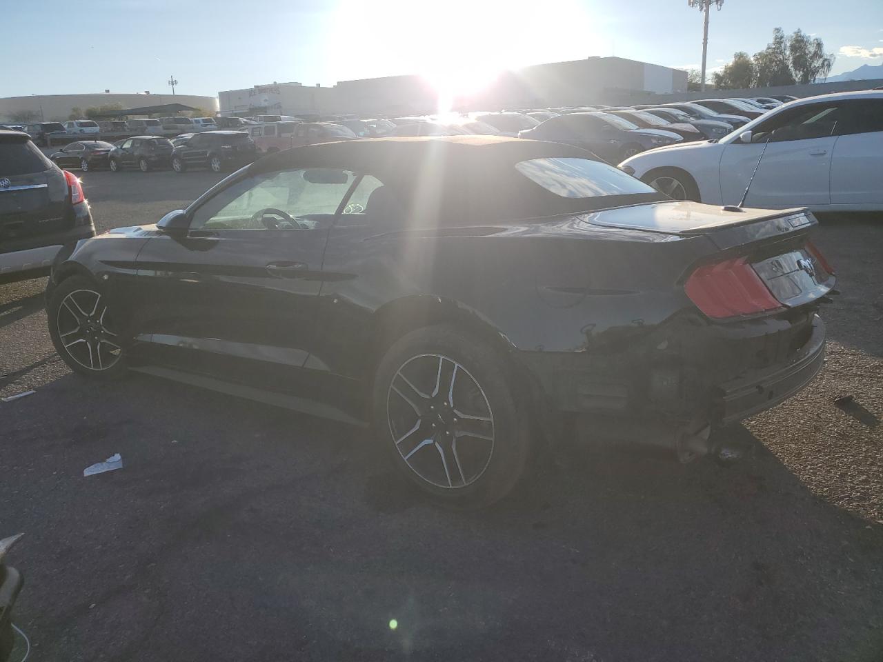 2022 FORD MUSTANG  VIN:1FATP8UH4N5106698