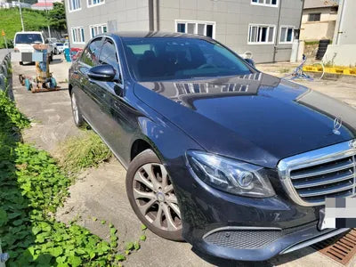 2016 Mercedes-Benz E 220 WDDHF0AB1GB273101 VIN:WDDHF0AB1GB273101