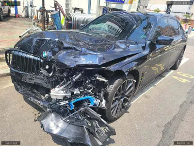 2021 BMW 750 WBA7T4106MCH48154 VIN:WBA7T4106MCH48154