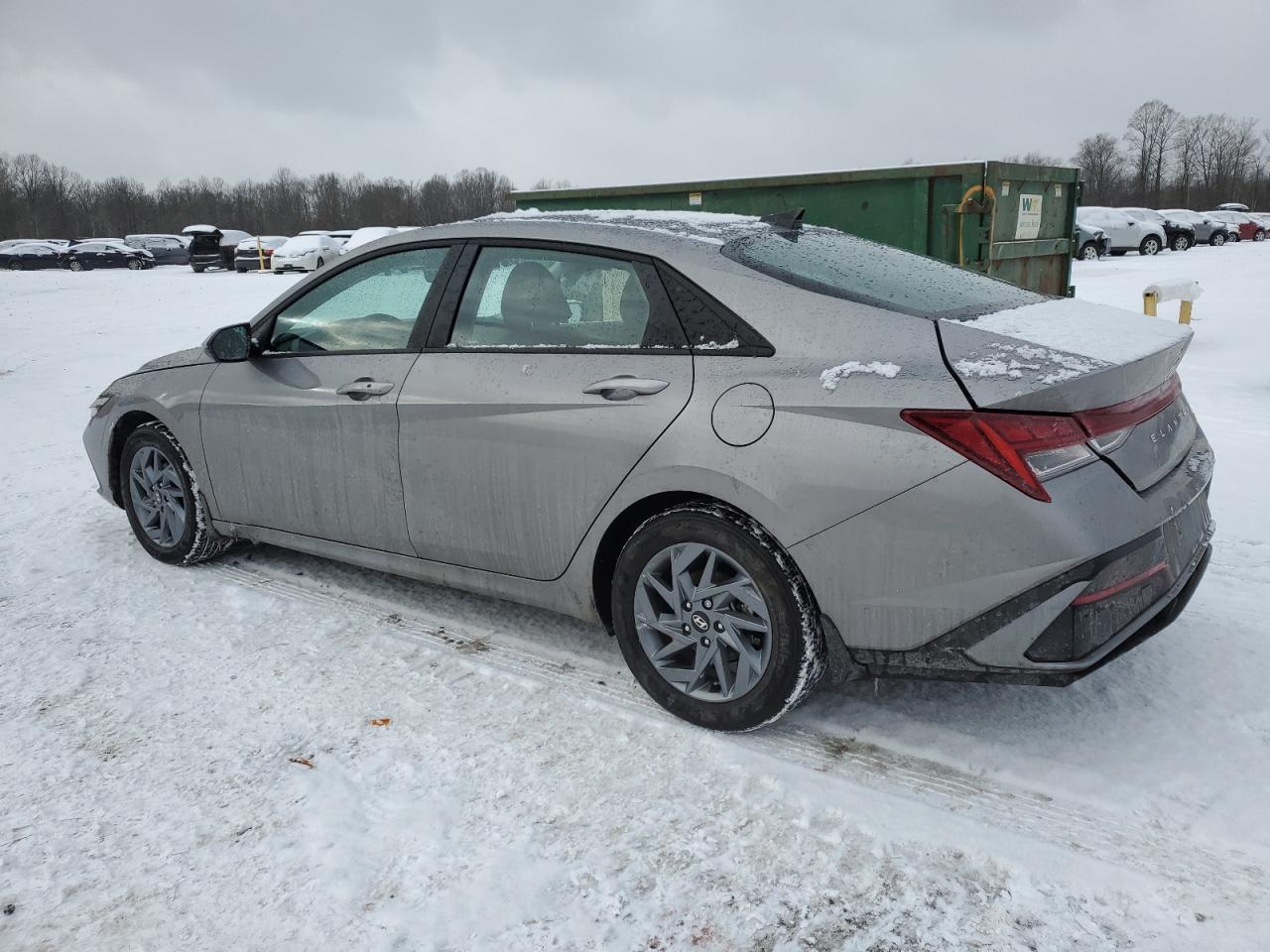 2024 HYUNDAI ELANTRA BLUE VIN:KMHLM4DJ6RU114386