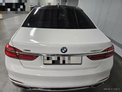 2016 BMW 750 VIN: