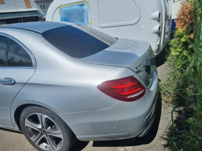 2018 Mercedes-Benz E 300 VIN: