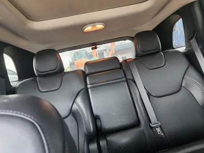 2017 Jeep Cherokee VIN: