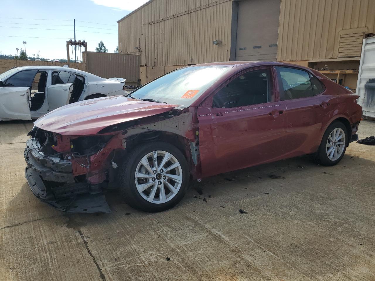 2022 TOYOTA CAMRY LE VIN:4T1C11AKXNU001751